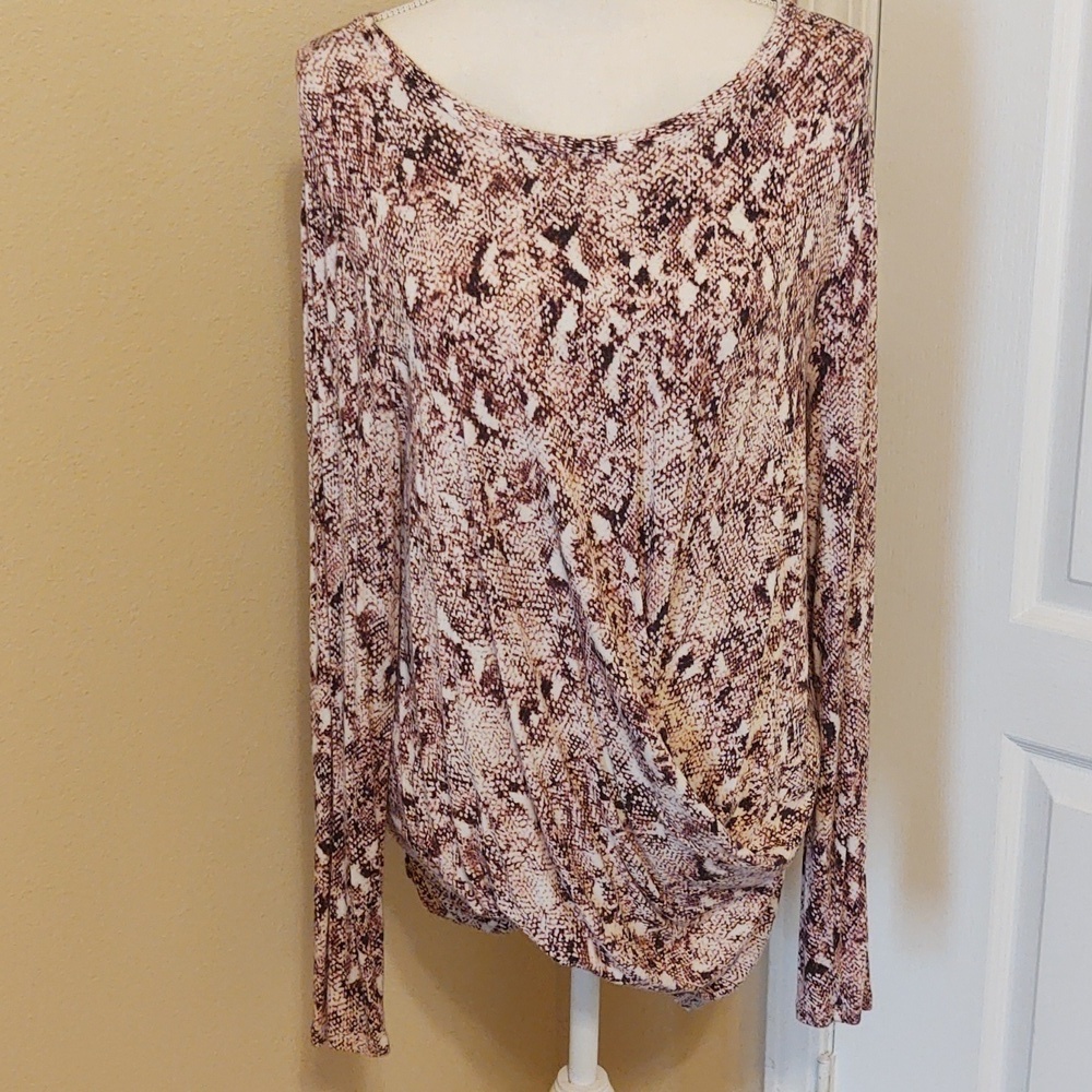 New Directions Pink and White Long Sleeve Snakeskin Look Blouse